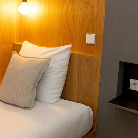 فندق Landgoed Mennorode 4*