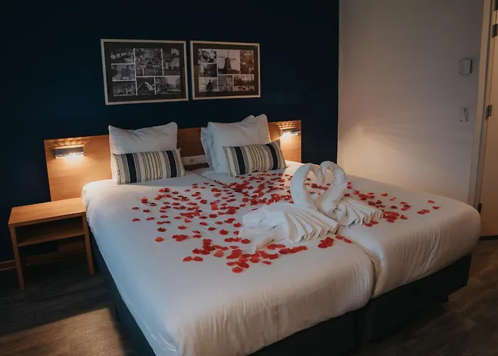 Hotel Landgoed Mennorode 4*