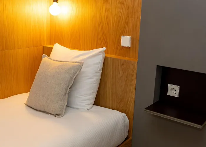 فندق Landgoed Mennorode 4*